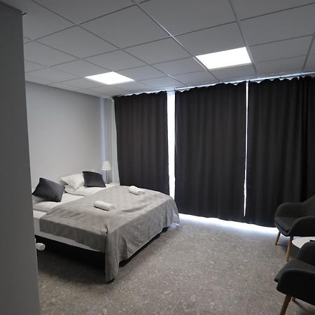 Hotel Tjarna Njarthvik Dış mekan fotoğraf