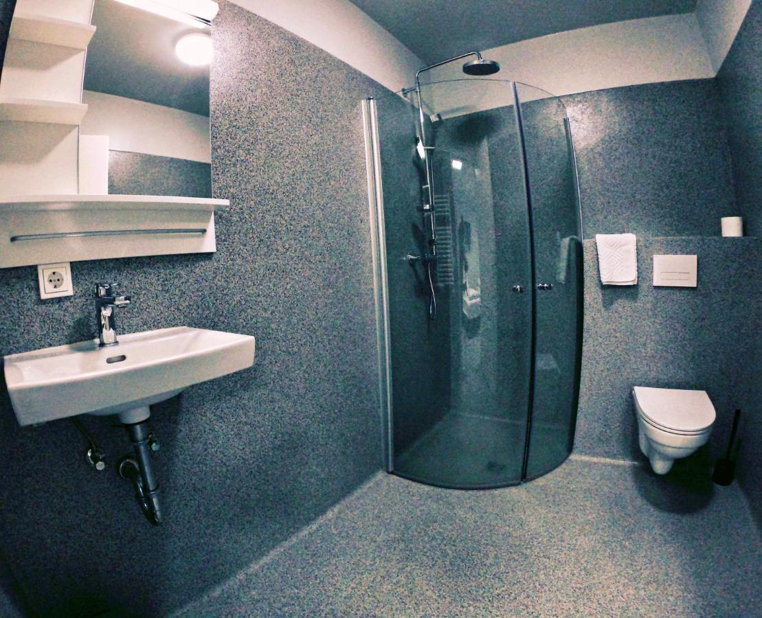 Hotel Tjarna Njarthvik Dış mekan fotoğraf